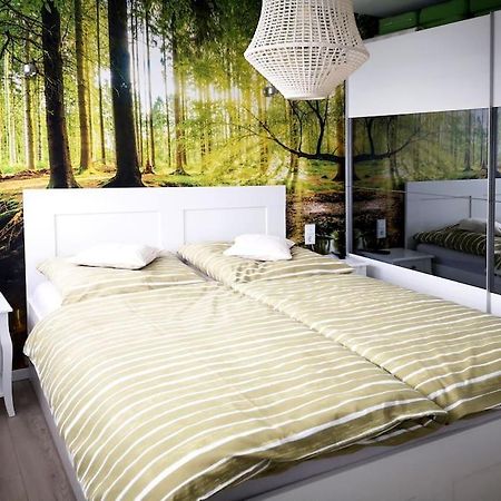 Haus Julia Direkt Am Hennesee Mitten Im Sauerland Meschede Luaran gambar