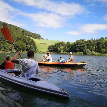 Haus Julia Direkt Am Hennesee Mitten Im Sauerland Meschede Luaran gambar
